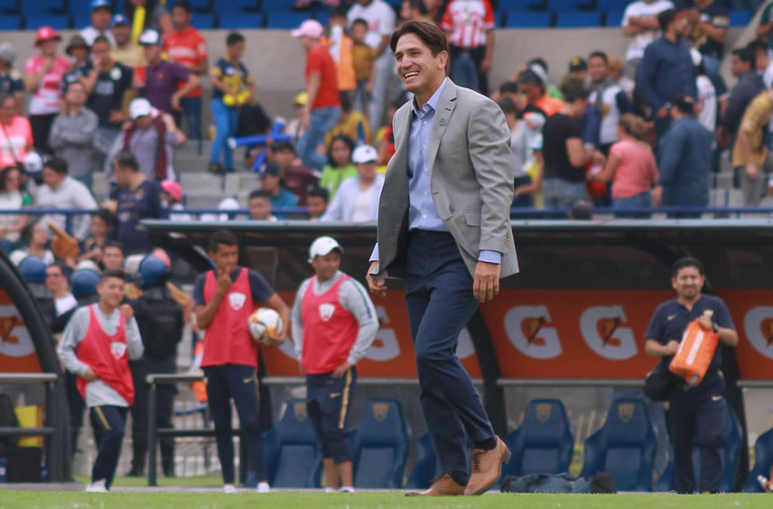 Marioni reveló que el cuarto árbitro les dijo que el gol anulado sí fue revisado en el VAR. (Imago7)