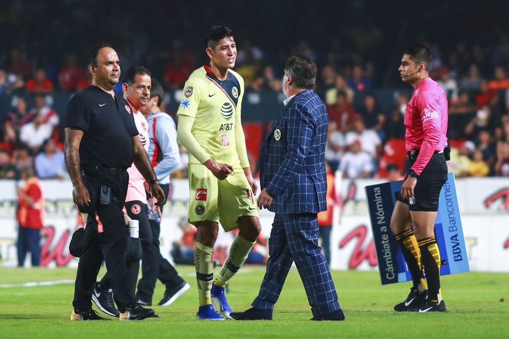 Los escualos cerraron el torneo sin sumar y descendidos; América va en picada
