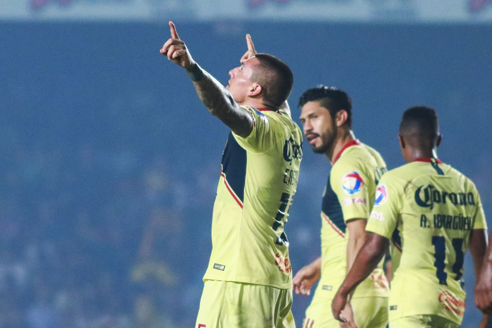 Los escualos cerraron el torneo sin sumar y descendidos; América va en picada