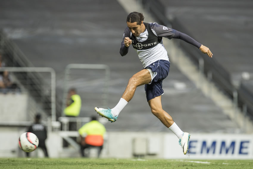 Efraín Juárez salió de Rayados para jugar con Vancouver Whitecaps.