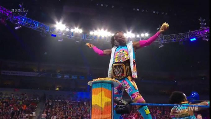Kofi Kingston defendió el título dos días seguidos.