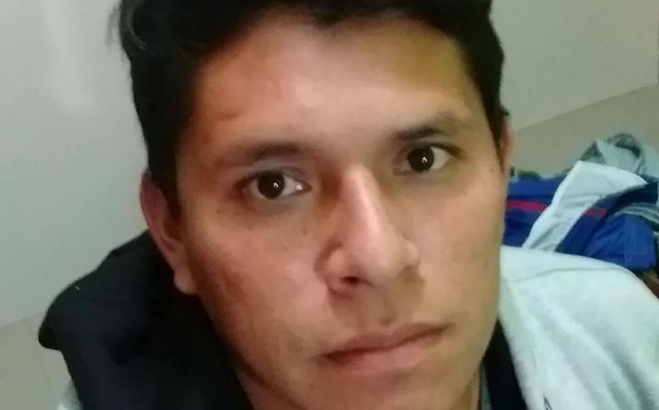 Flores acudió a un partido de futbol por Día del Trabajo. (Facebook)