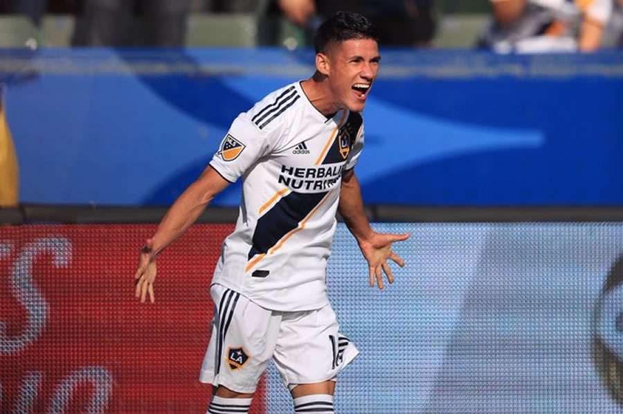 Uriel Antuna podría ser llamado por el entrenador nacional. (Foto: @LAGalaxy_Es )