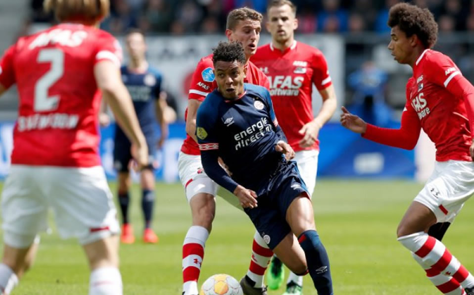 Las acciones del duelo donde el PSV dejó ir el título. (PSV)