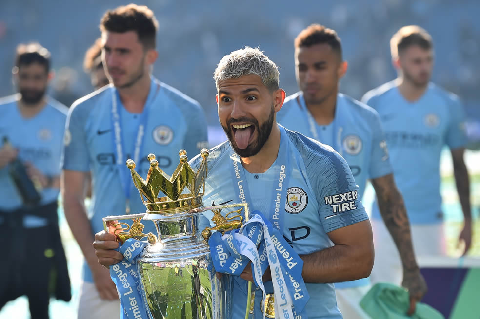 Manchester City consigue el bicampeonato en la Premier League. (Foto: AFP)