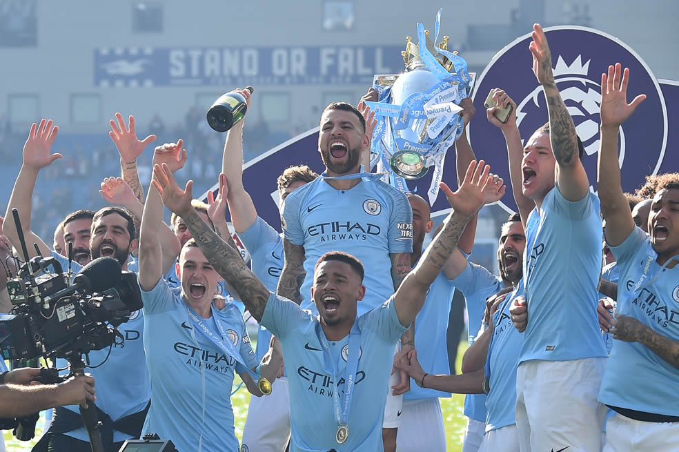 Manchester City consigue el bicampeonato en la Premier League. (Foto: AFP)