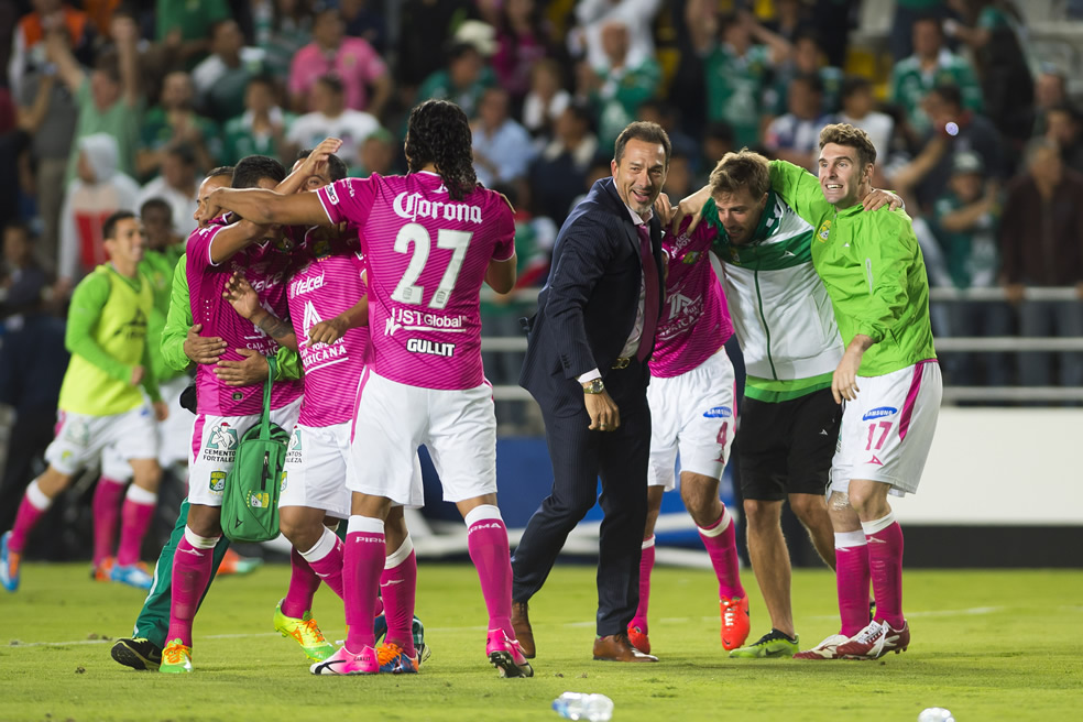 Gustavo Matosas fue el técnico que regresó a los Melenudos a los primeros planos. (Foto: Mexsport)