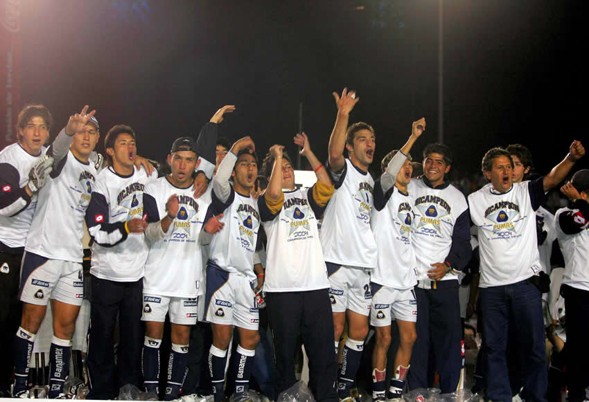 APERTURA 2004: PUMAS LOGRÓ EL BI EN EL TEC Luego de no llegar a una Final desde que perdieron el título ante Atlante en la Temporada 1992-93, Rayados 