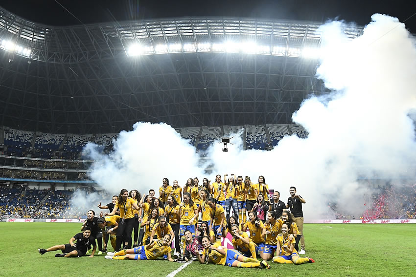 Femenil Clausura 2019: El BBVA se volvió la segunda casa de Tigres Femenil en lo que parecía una revancha para Rayadas.
