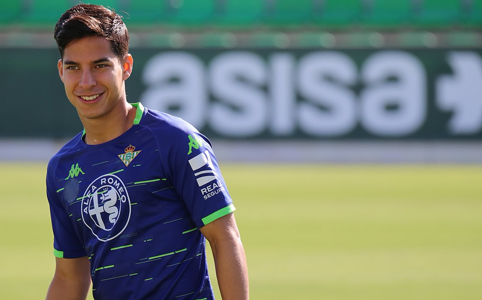 Diego Lainez llegó al Betis en enero de 2019.  (Foto: @RealBetis)