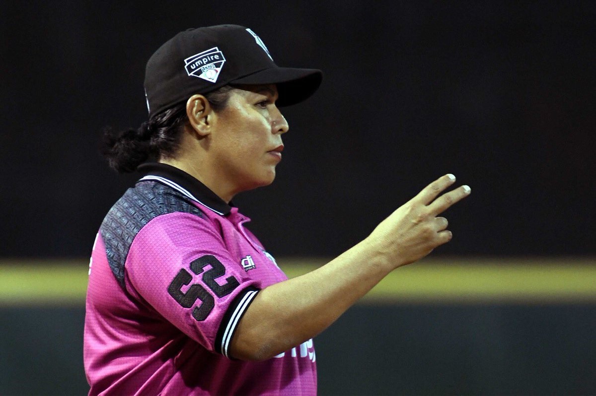 La originaria de Sinaloa impone con justicia el reglamento sobre el terreno de juego. (Foto: @SultanesOficial)
