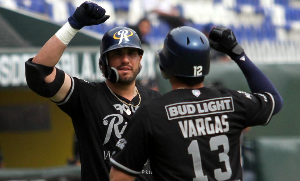 El tercera base de los Rieleros se encuentra jugando su tercera campaña en la LMB. (Foto: @RielerosDeAgs)