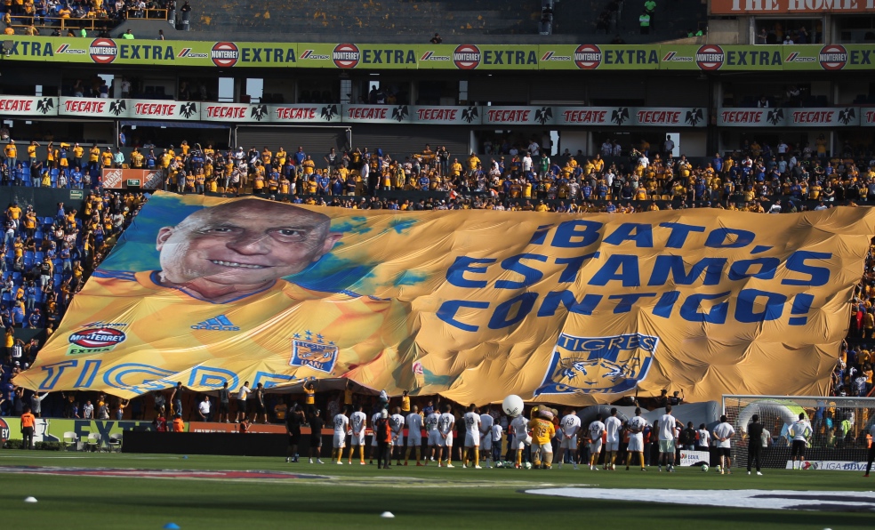 Manta gigante en memoria a Osvaldo Batocletti. (Imago7)