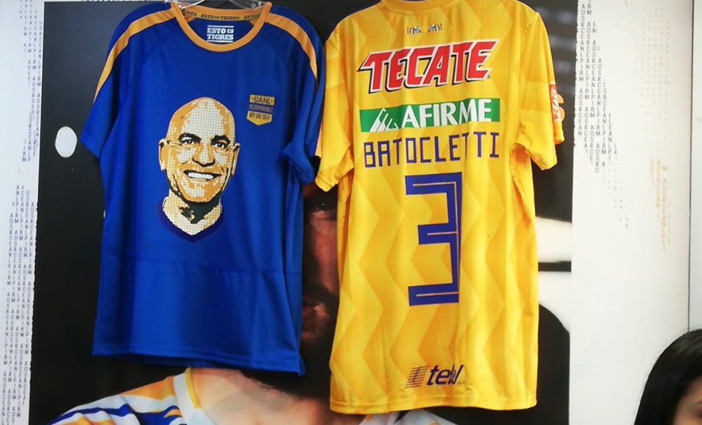 Tigres lanza playera conmemorativa de Batocletti