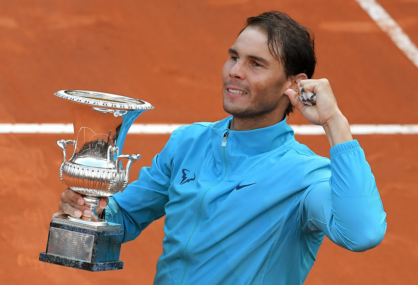 Nadal pudo cerrar el encuentro en dos mangas. (AFP)