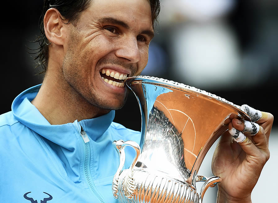 Nadal superó al número 1 del mundo, Djokovic, en Roma. (Foto: AFP)