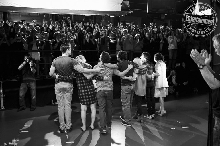 Un día emotivo entre la producción y actores. (Entertainment)