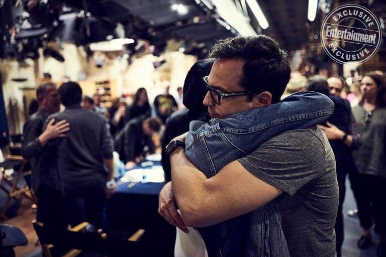 Un día emotivo entre la producción y actores. (Entertainment)