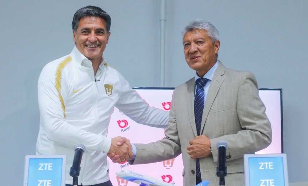 Michel es presentado oficialmente como DT del club Universidad