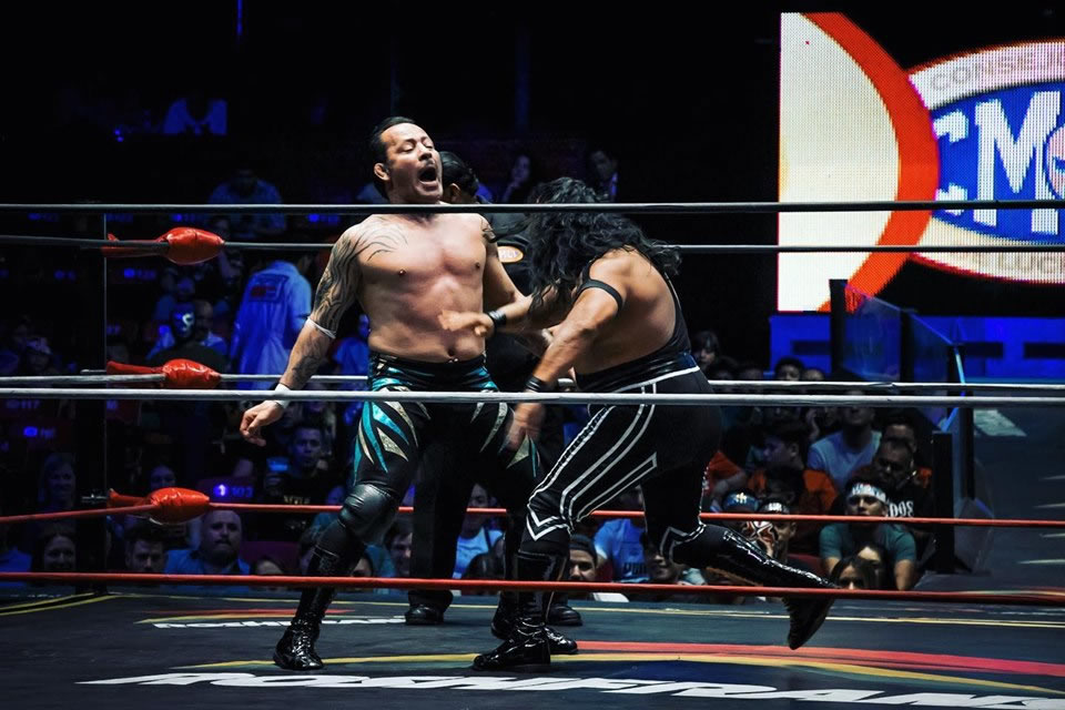 Metálico y Virus calentaron una corta rivalidad. (Foto: CMLL)
