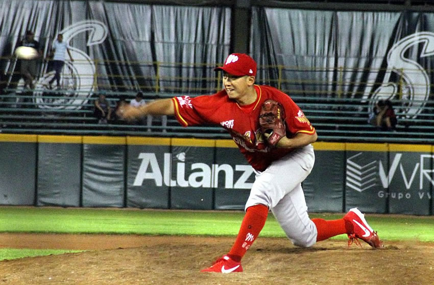 Takaaki Yokoyama, primer japonés en la historia de los Diablos Rojos del México.
