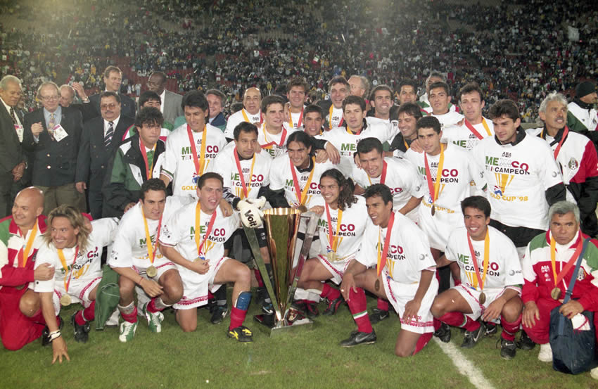4. México, campeón Copa Oro 1998. (Foto Mexsport)