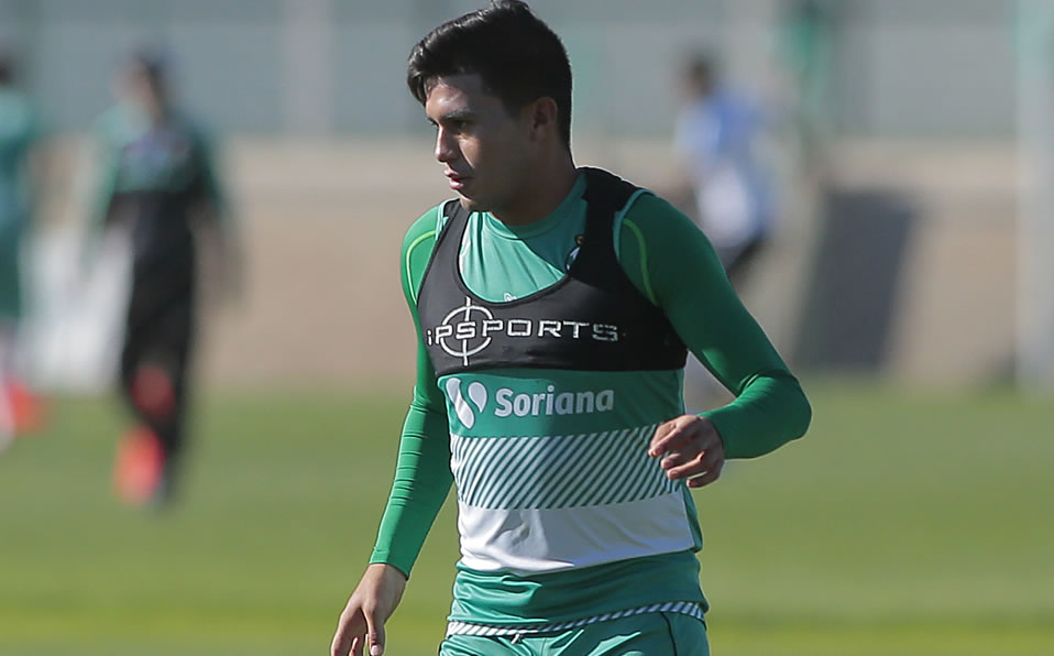Ya en 2018 había pedido oportunidad para probarse y esta vez espera llenar el ojo de Tomás Boy. (Foto: Imago7)