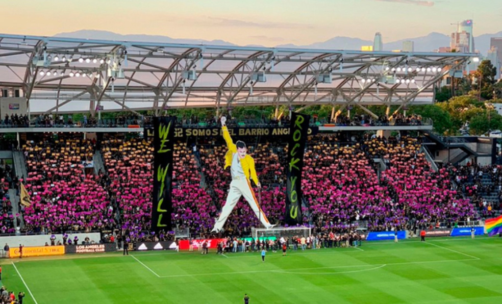 El LAFC celebra el Pride Night con un homenaje a Freddie Mercury