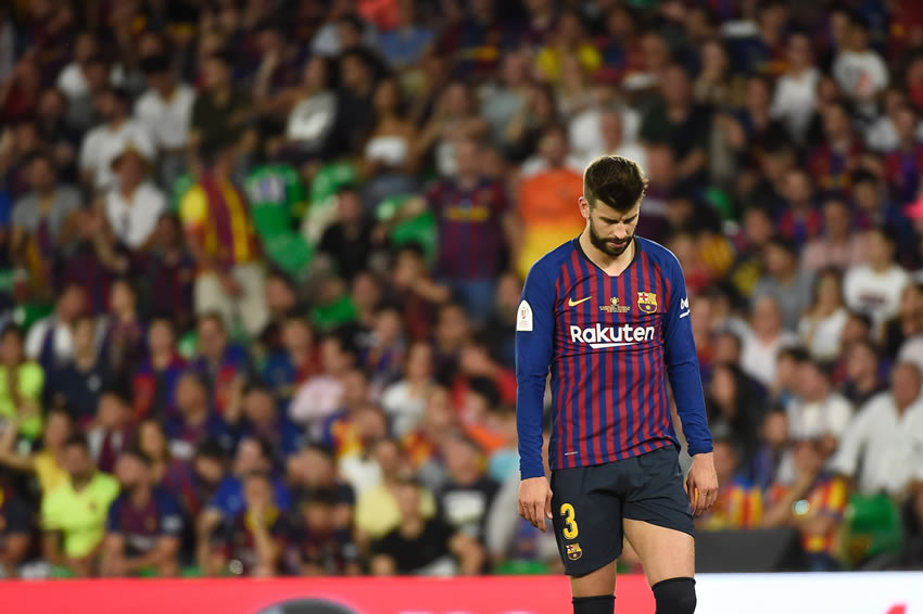Valencia rompió las quinielas y se adjudicó la Copa del Rey al vencer al Barcelona.