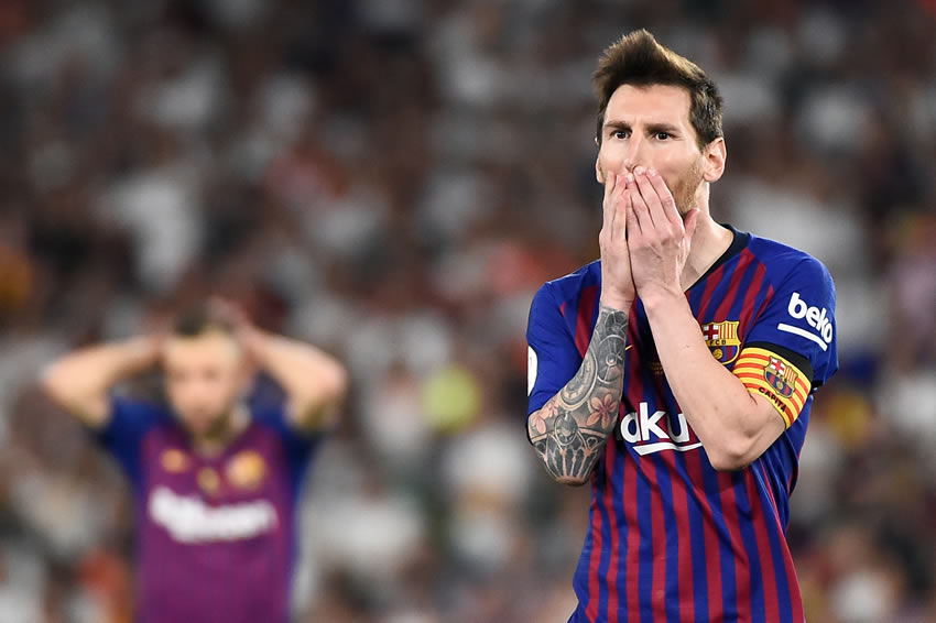 Valencia rompió las quinielas y se adjudicó la Copa del Rey al vencer al Barcelona.