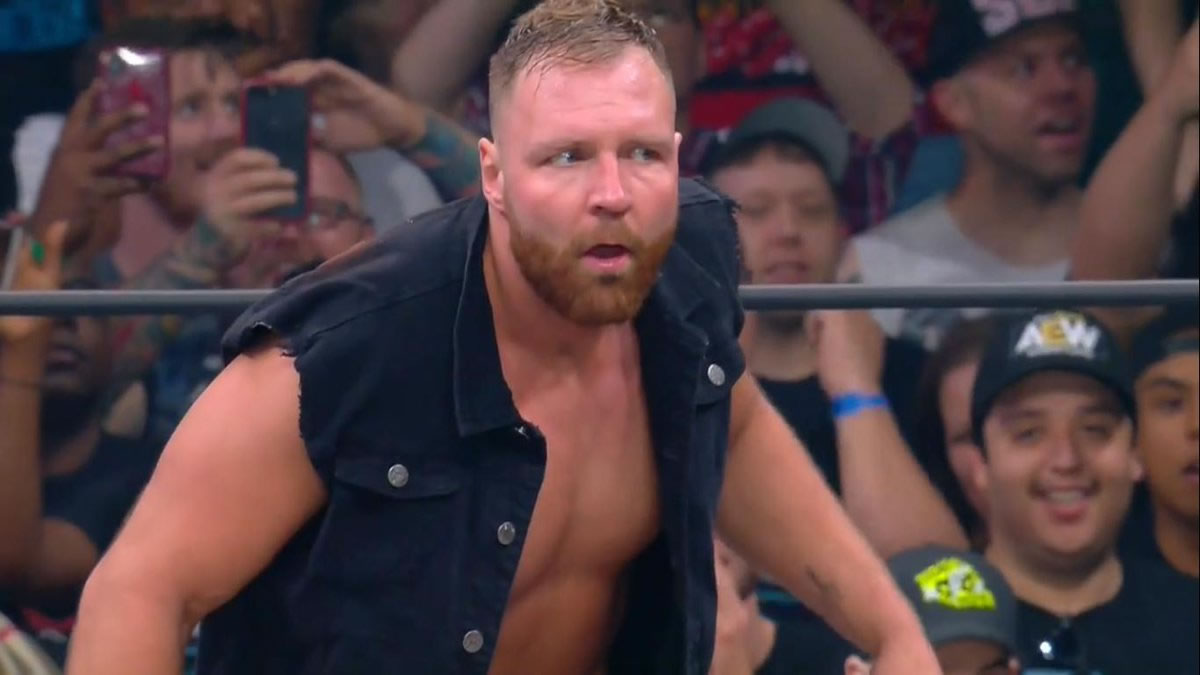 Jon Moxley llegó a atacar a Kenny Omega