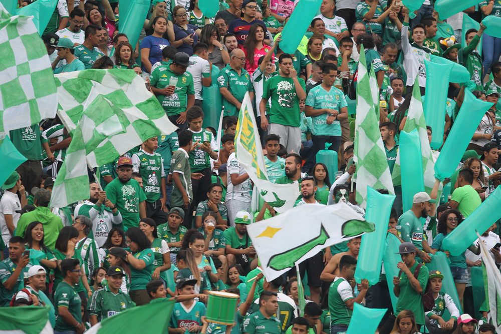 León recibió a Tigres en tierras guanajuatenses y así se vivió. (Imago 7)