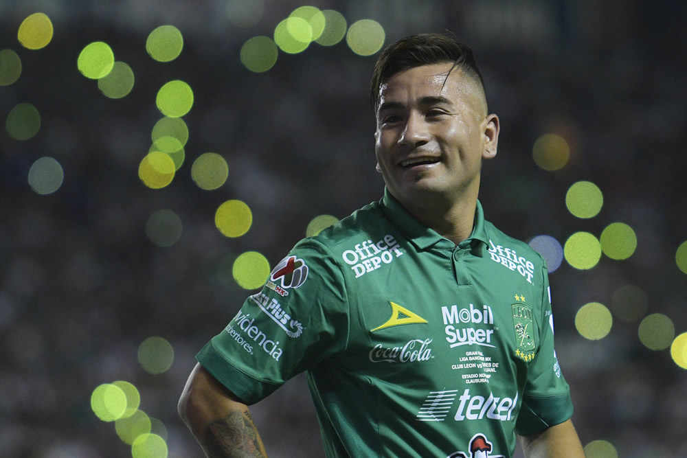 León recibió a Tigres en tierras guanajuatenses y así se vivió. (Imago 7)