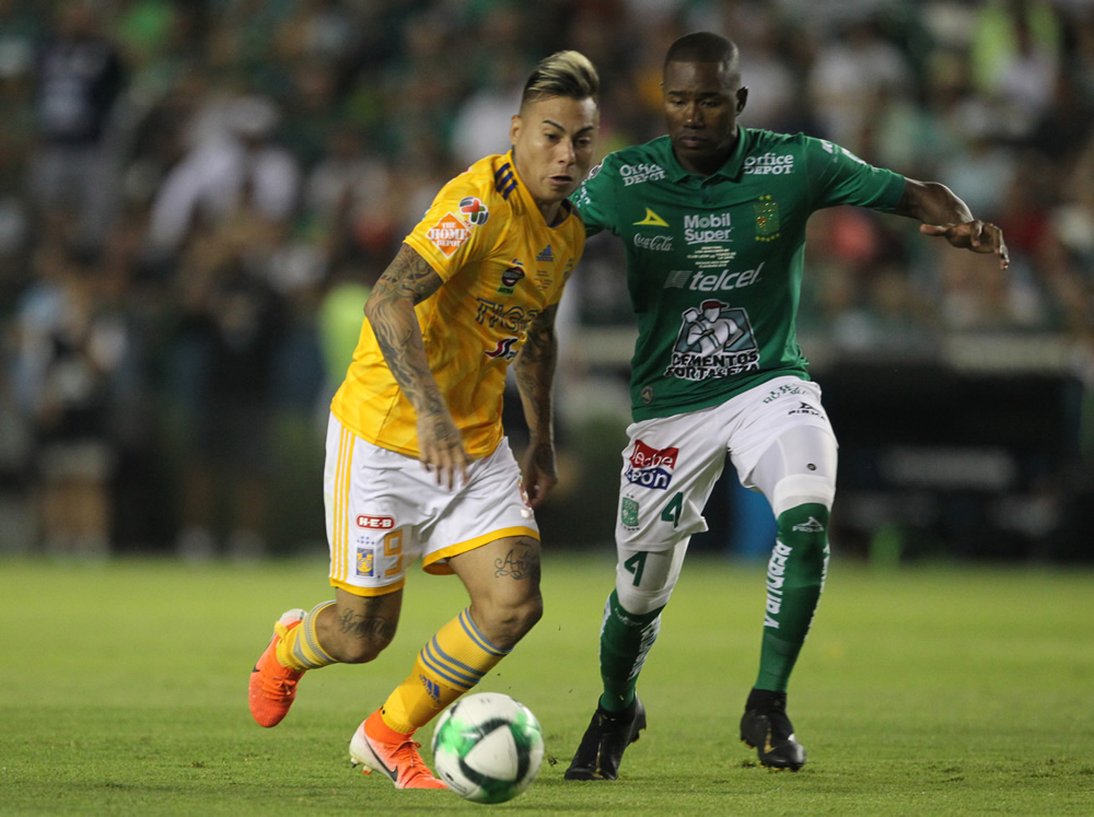 León recibió a Tigres en tierras guanajuatenses y así se vivió. (Imago 7)