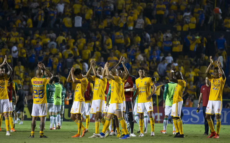 Tigres tomó ventaja 1-0 en la Ida celebrada en el Volcán. (Foto: Mexsport)