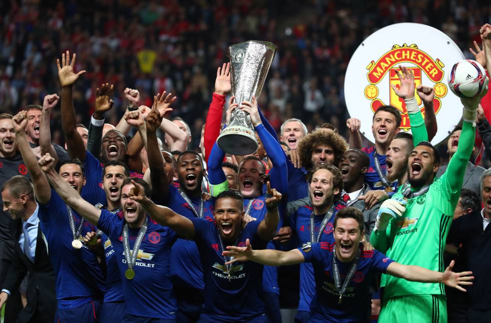 El único trofeo que faltaba en las vitrinas del Man. United llegó en 2017 con Mourinho como DT. (Getty)