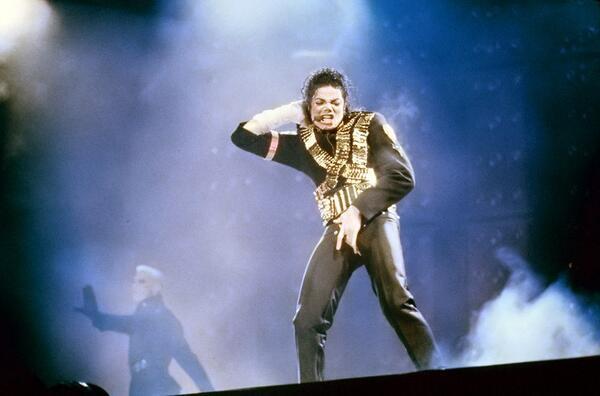 3.-Michael Jackson llenó 5 veces el Azteca en 1993. También destacan Paul McCarney, U2, entre otros.