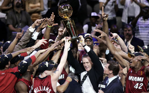 Con Dwyane Wade y Shaquille O'Neal como figuras, el Miami Heat ganó su primer título NBA en 2006.