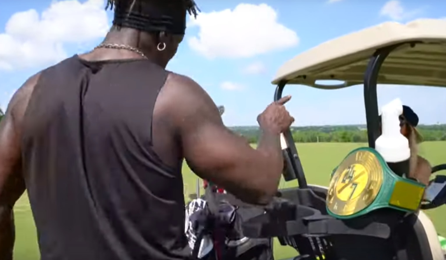 R-Truth sigue con el Campeonato 24/7 pese a perderlo en dos ocasiones.