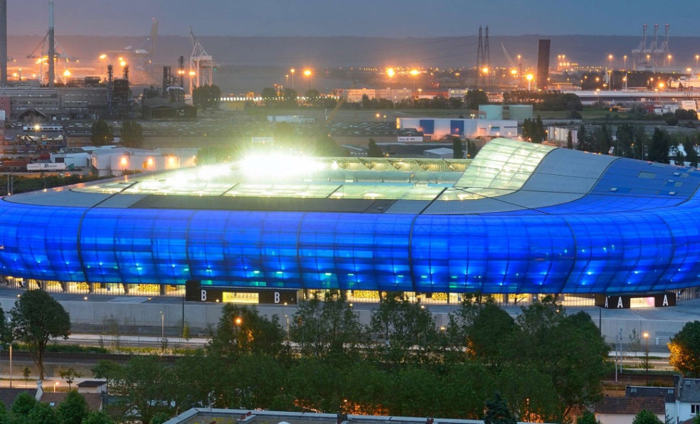 Estadio Océane, ubicado en Normandía, es casa del Le Havre Athletic Club y tiene capacidad para 24 mil espectadores.