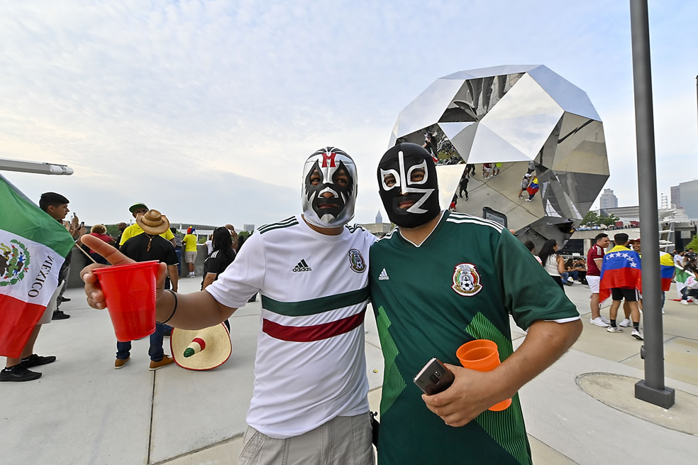 Las máscaras no podía faltar.