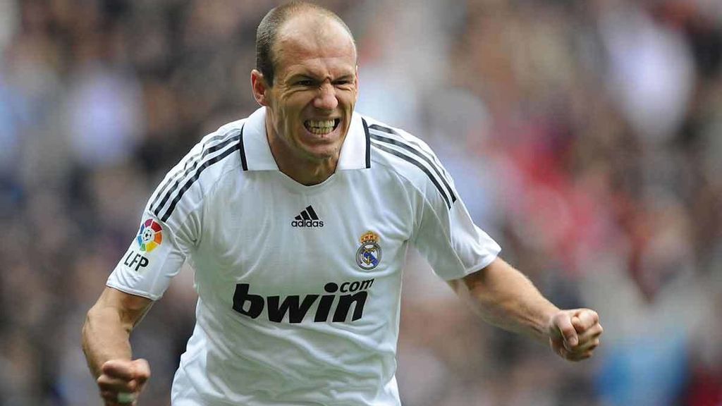 Arjen Robben también costó 39.2 millones de dólares en el año 2007.