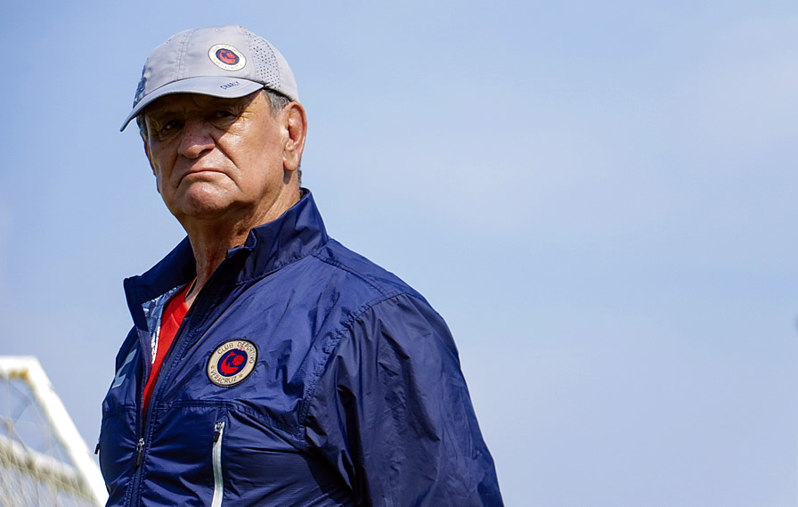 Enrique Meza, técnico del Veracruz. (Foto: Imago 7)
