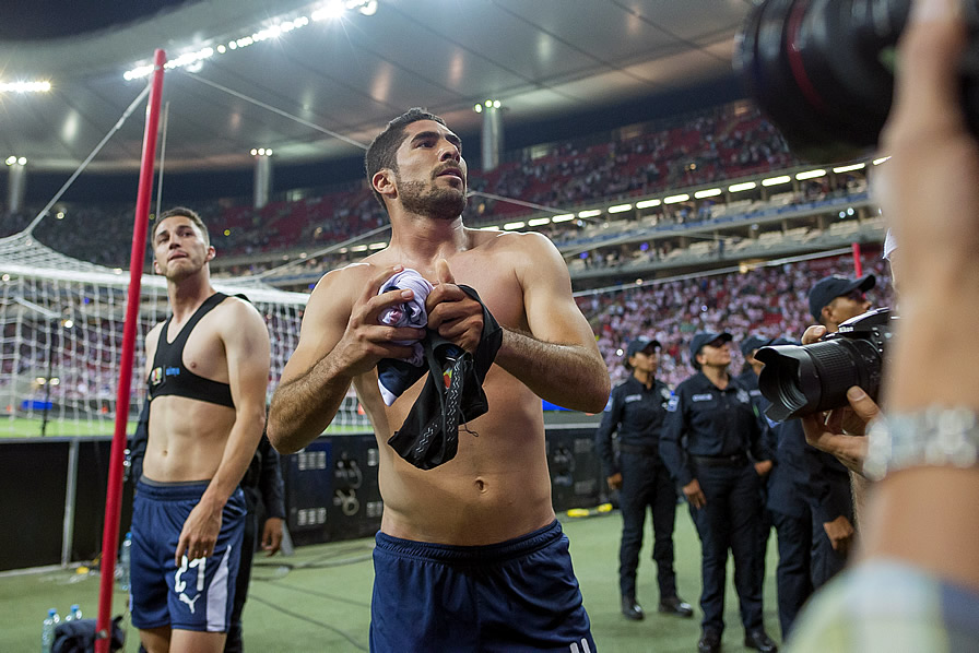 Jair Pereira, dolido por su salida de Chivas. (Foto: Mexsport)