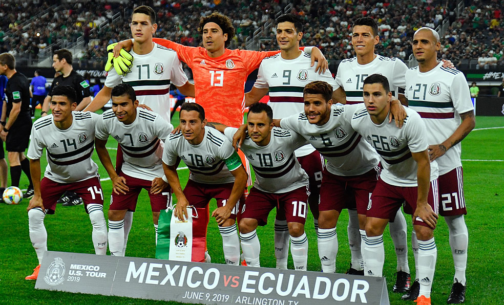 Al Tri le quedarían solo dos oportunidades en un año para enfrentar a rivales fuera de la Concacaf.