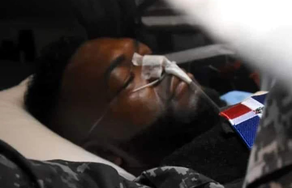 David Ortiz ya está en Boston, donde seguirá su recuperación