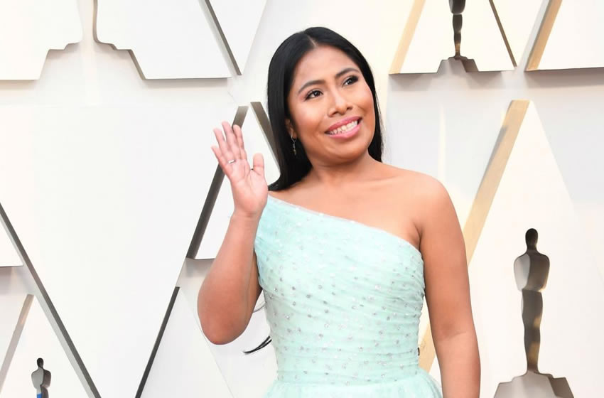 Los boletos para ver a Yalitza Aparicio en la Guelaguetza están hasta las nubes en la reventa.