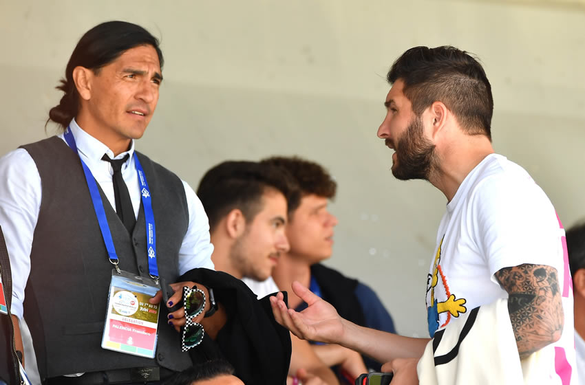 Palencia y Gignac se encontraron en el juego de México ante Japón del Esperanzas de Toulon. Mexsport