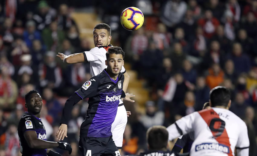 DIEGO REYES (LEGANÉS | MEXICO) Reyes ha jugado en el Espanyol, la Real Sociedad y ahora en el Leganés. Ganó la Copa Oro en 2015.