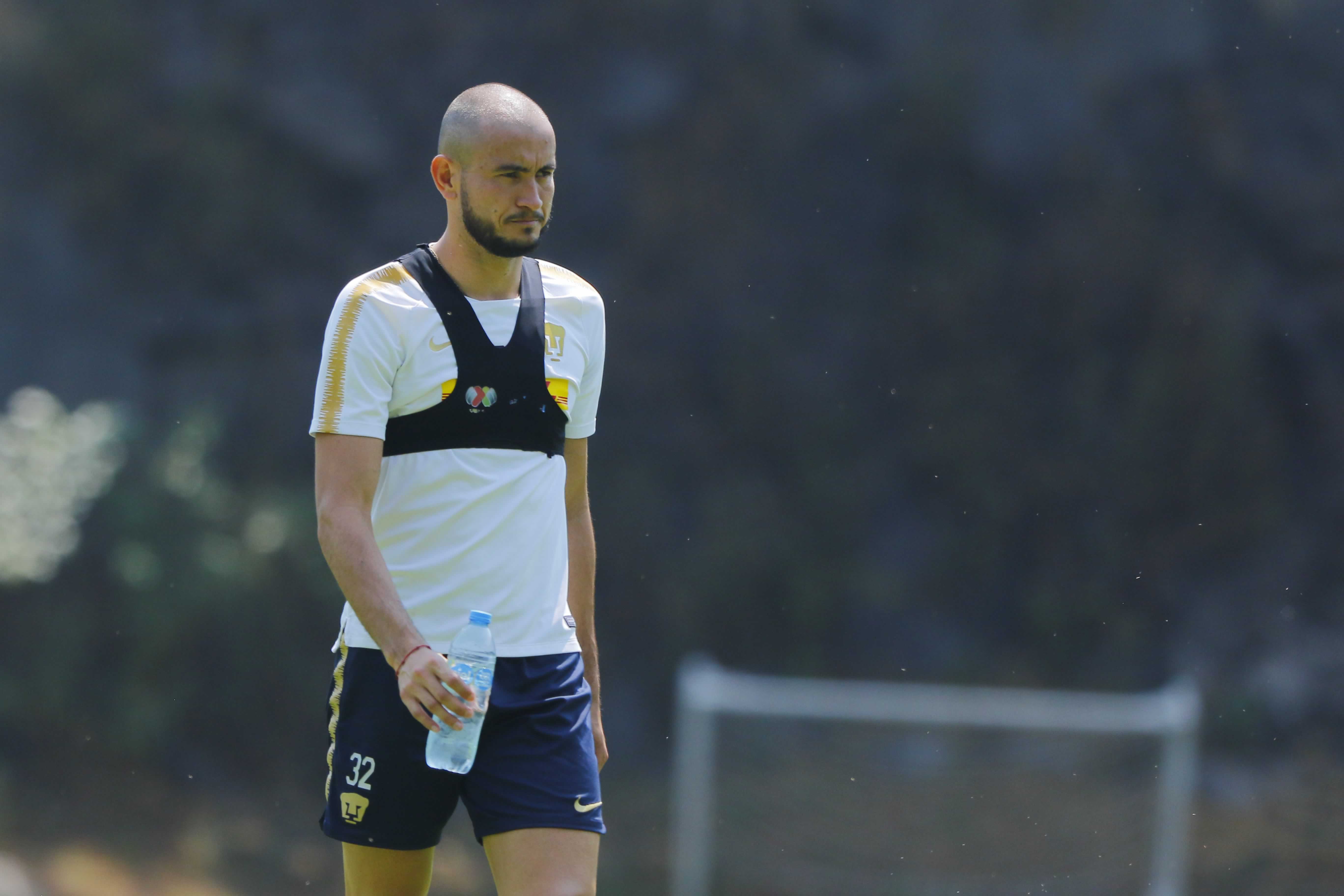 Paraguay: Carlos González, goleador de Pumas, también fue considerado pero no logró se parte de los 23 finalistas